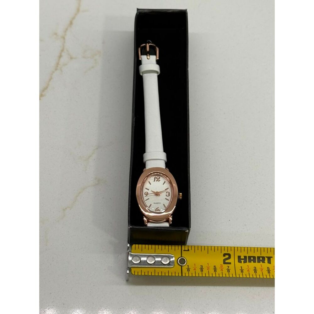 Avon Pretty Oval Watch White / Rose Goldtone – New in Box